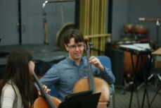 Cellist Andrew Janss